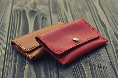 All Wallets and Small Leather Goods